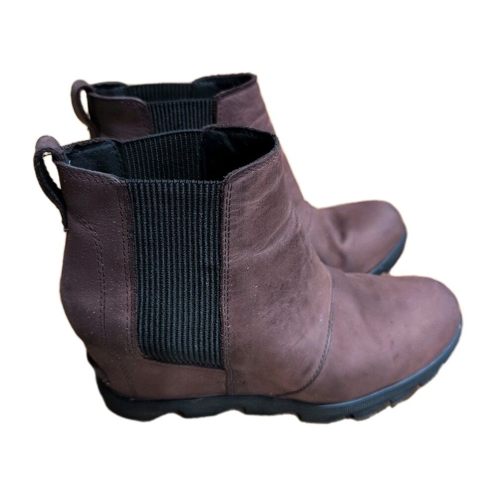 SOREL Joan of Arctic Chelsea Wedge Women's Size 10.5 Waterproof Burgundy Boots